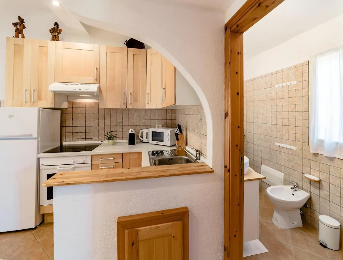 Fronte Mare Premium Appartement Agrustos Italië